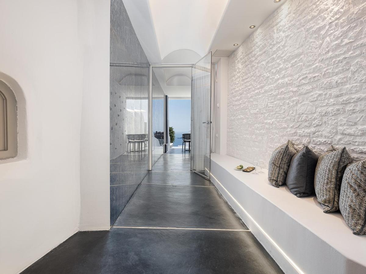 On The Rocks - Small Luxury Hotels Of The World (Adults Only) Imerovigli  Værelse billede