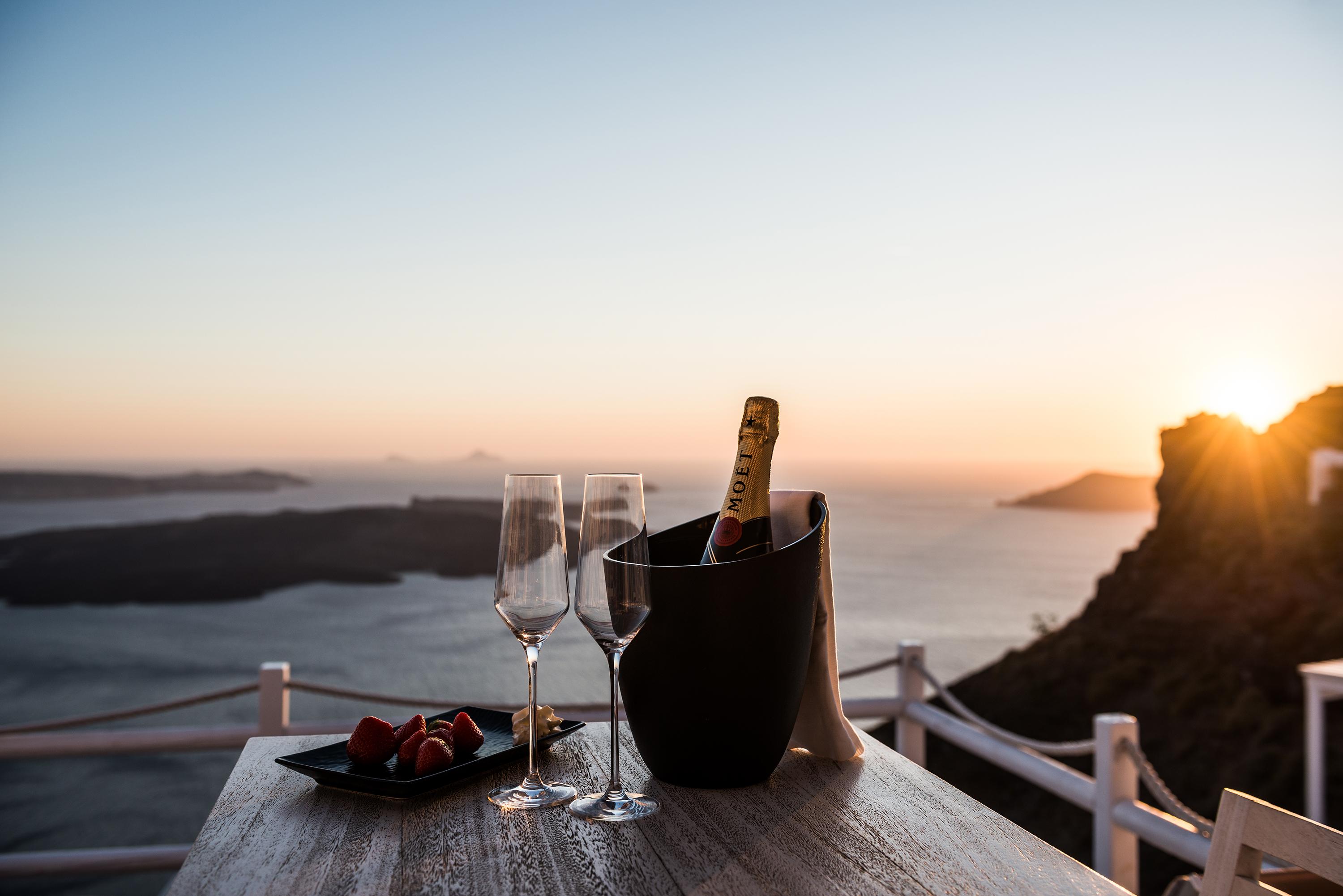 On The Rocks - Small Luxury Hotels Of The World (Adults Only) Imerovigli  Eksteriør billede